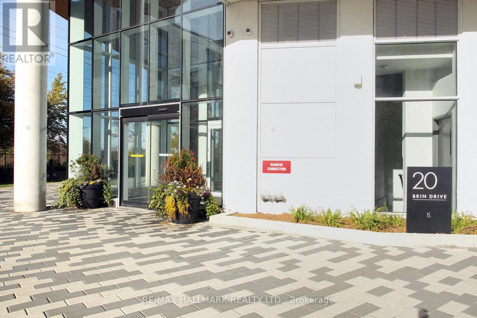 1904 - 20 Brin Drive, Toronto, Ontario  M8X 0B2 - Photo 2 - W12524346