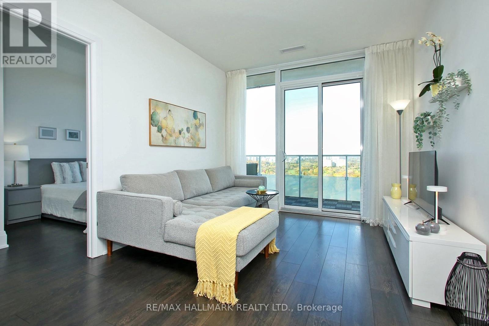 1904 - 20 Brin Drive, Toronto, Ontario  M8X 0B2 - Photo 5 - W12524346