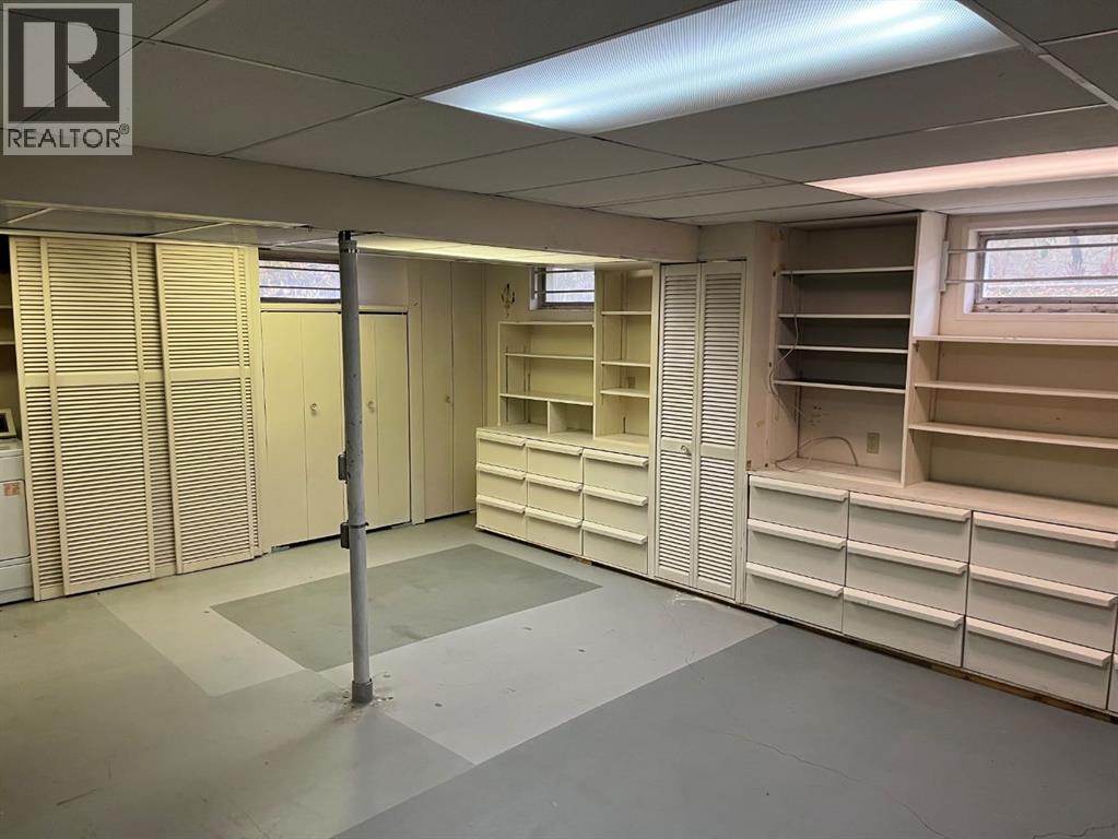 5339 Brisebois Drive Nw, Calgary, Alberta  T2L 2G9 - Photo 27 - A2268140