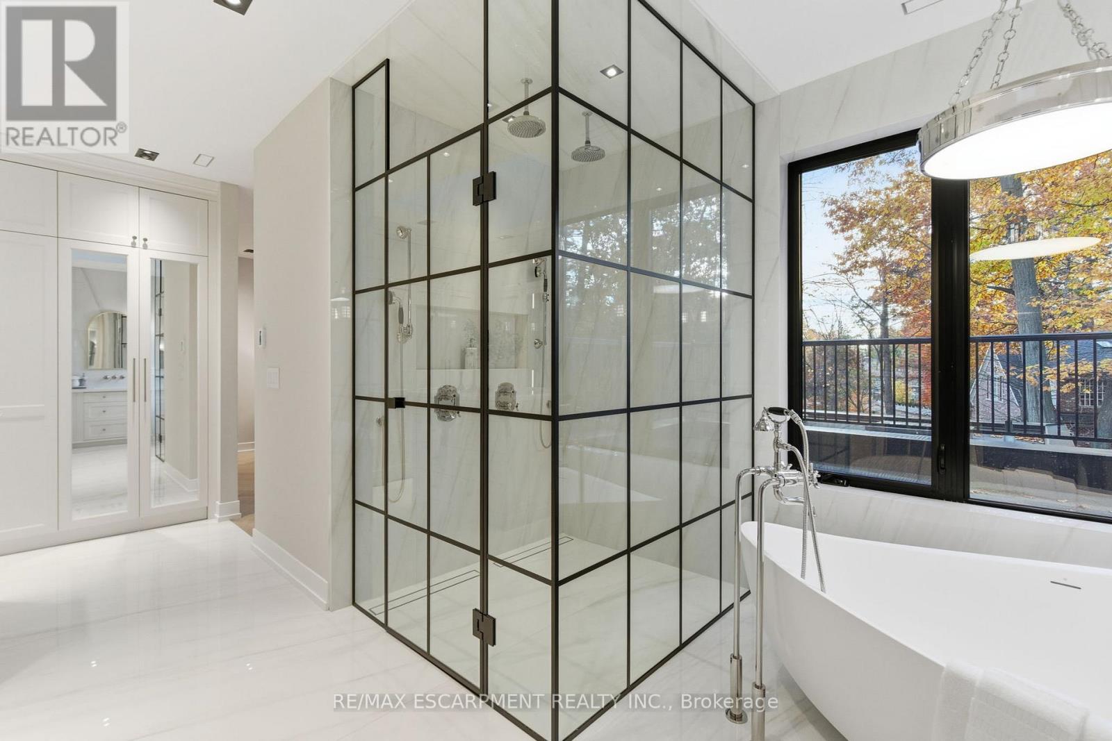 1380 Birchwood Heights Drive, Mississauga, Ontario  L5G 2Y2 - Photo 36 - W12517026