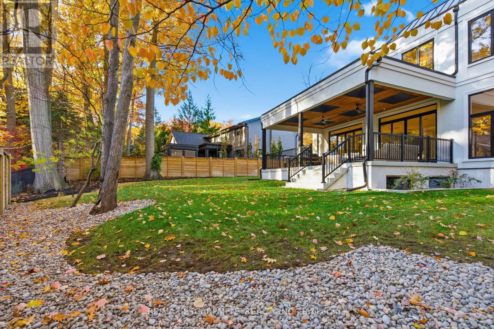 1380 Birchwood Heights Drive, Mississauga, Ontario  L5G 2Y2 - Photo 48 - W12517026