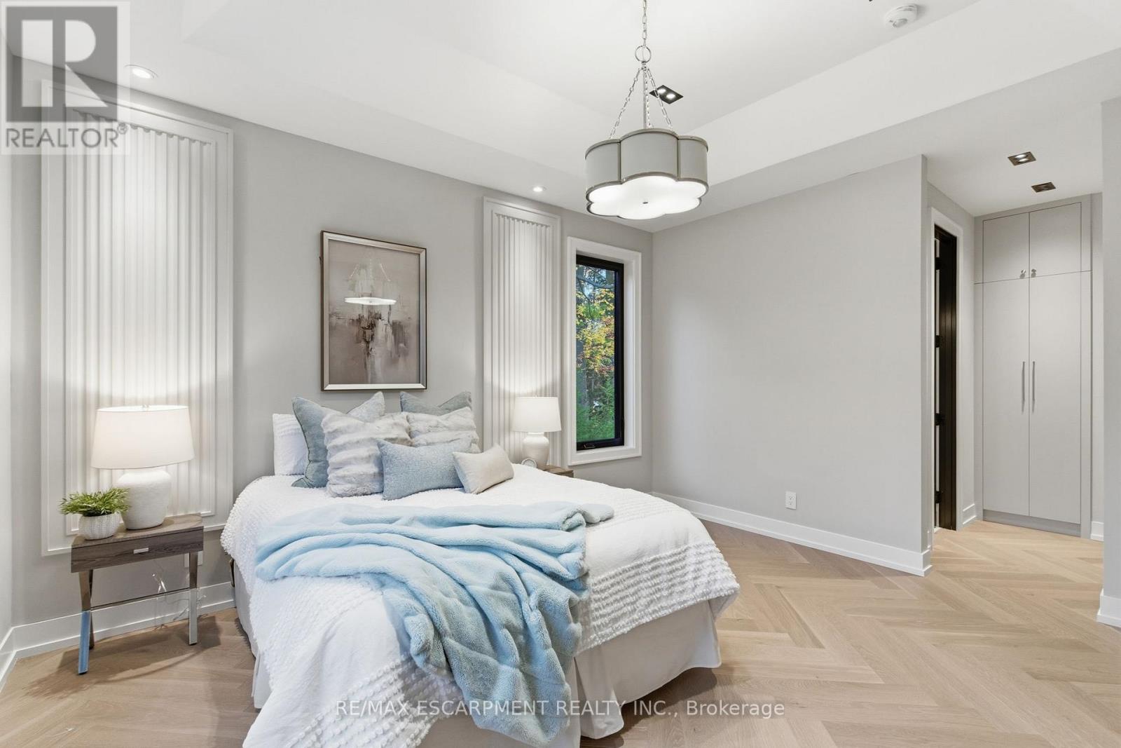 1380 Birchwood Heights Drive, Mississauga, Ontario  L5G 2Y2 - Photo 37 - W12517026