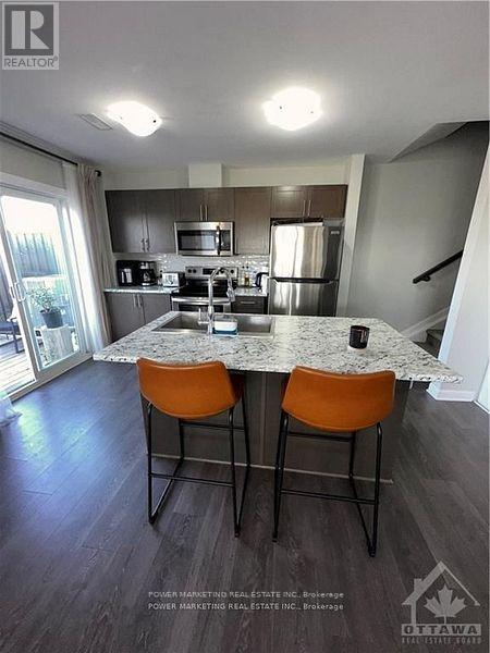 704c - 704 Amberwing Private, Ottawa, Ontario K4A 5H5 - Photo 6 - X12524394