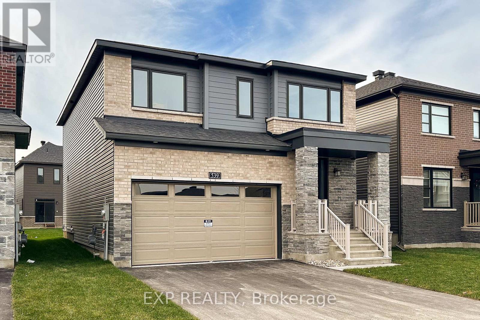 539 Anchor Circle, Ottawa, Ontario  K4M 0N4 - Photo 2 - X12524404
