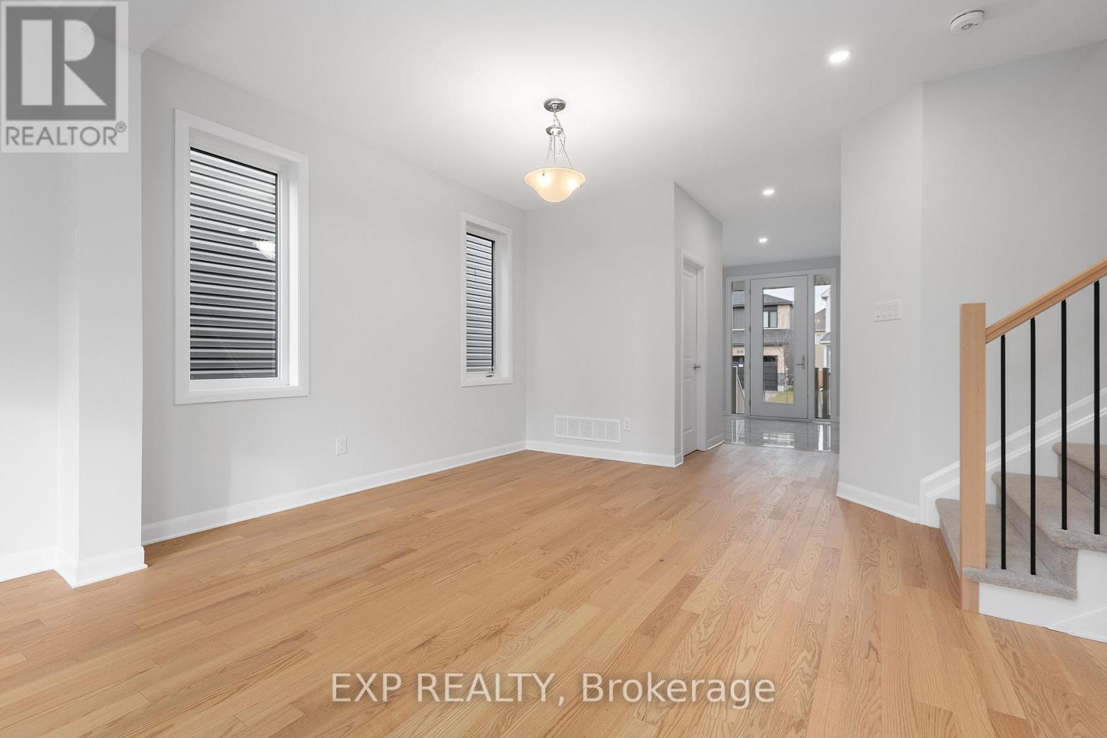 539 Anchor Circle, Ottawa, Ontario  K4M 0N4 - Photo 7 - X12524404