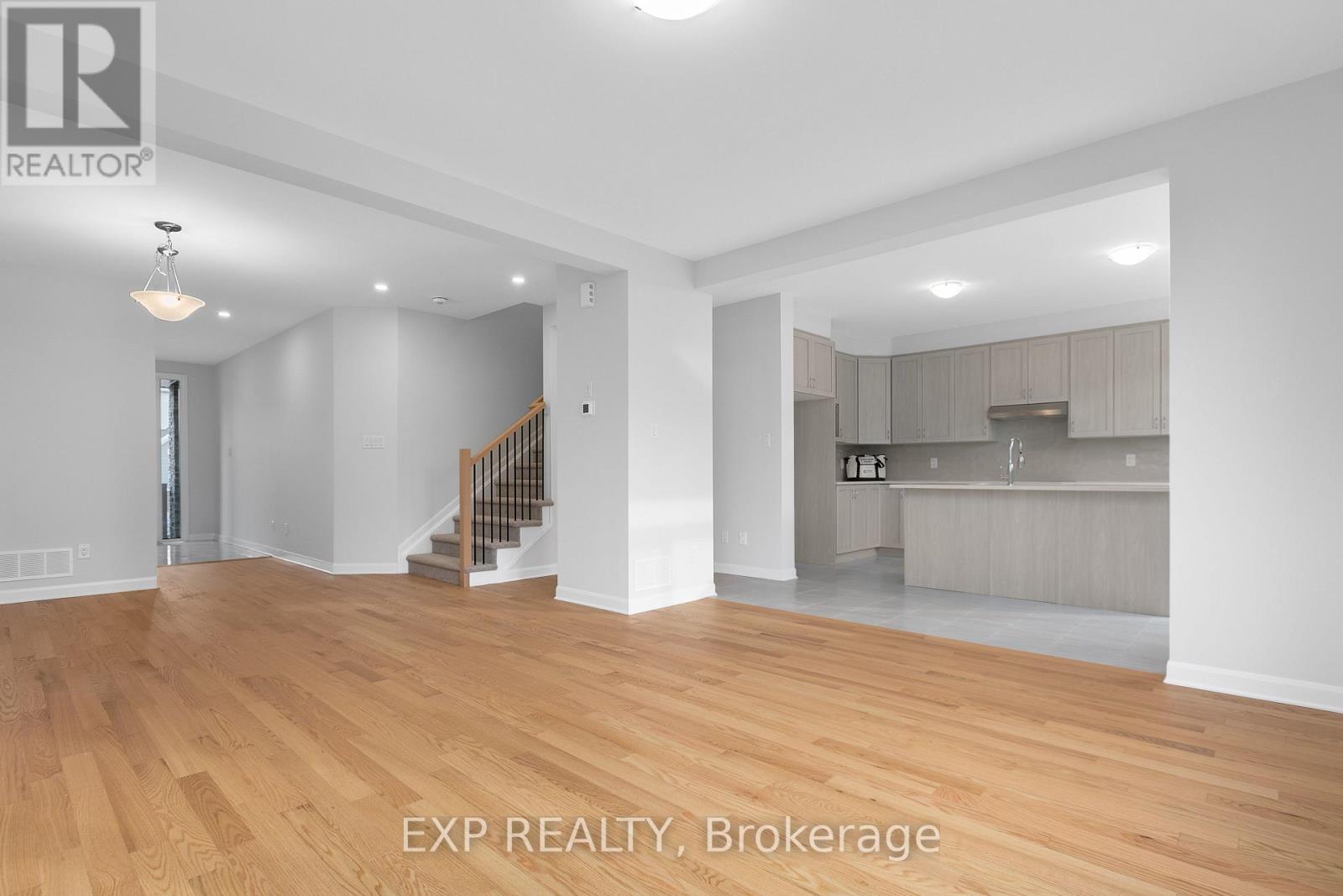 539 Anchor Circle, Ottawa, Ontario  K4M 0N4 - Photo 9 - X12524404