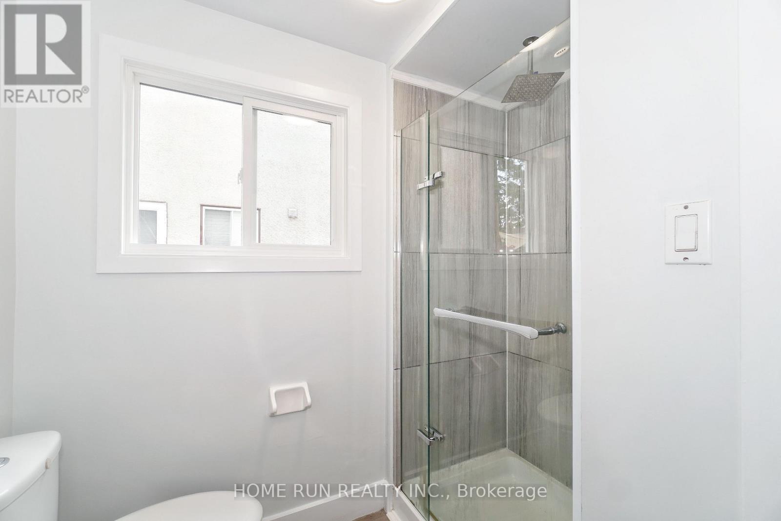 1292 Meadowlands Drive E, Ottawa, Ontario  K2E 6K5 - Photo 10 - X12524416