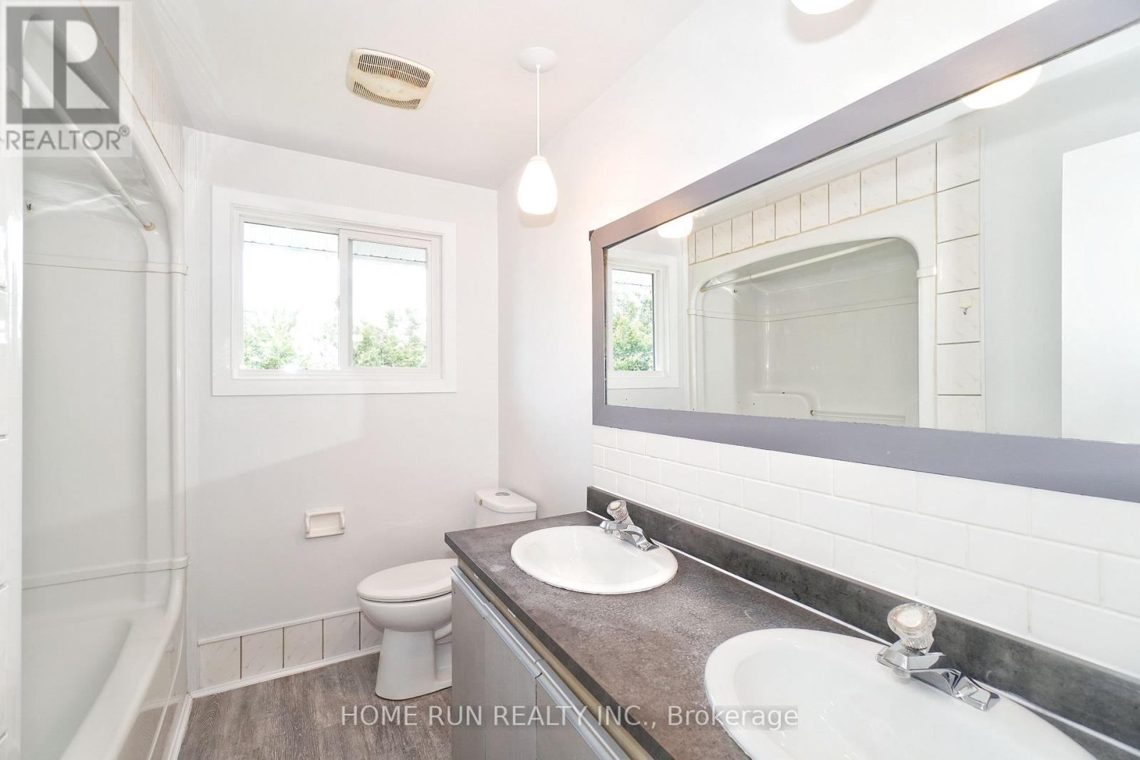 1292 Meadowlands Drive E, Ottawa, Ontario  K2E 6K5 - Photo 28 - X12524416