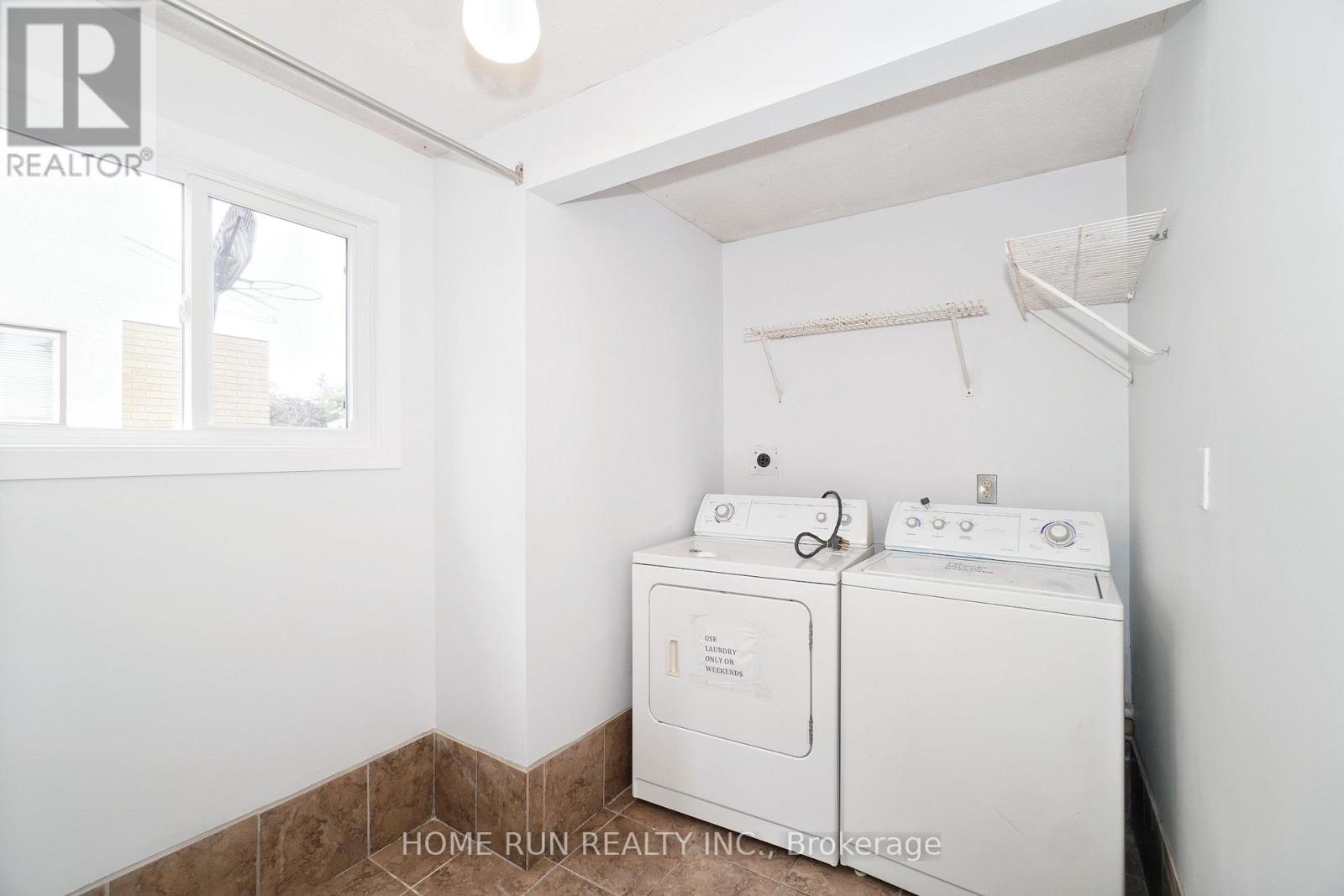 1292 Meadowlands Drive E, Ottawa, Ontario  K2E 6K5 - Photo 8 - X12524416