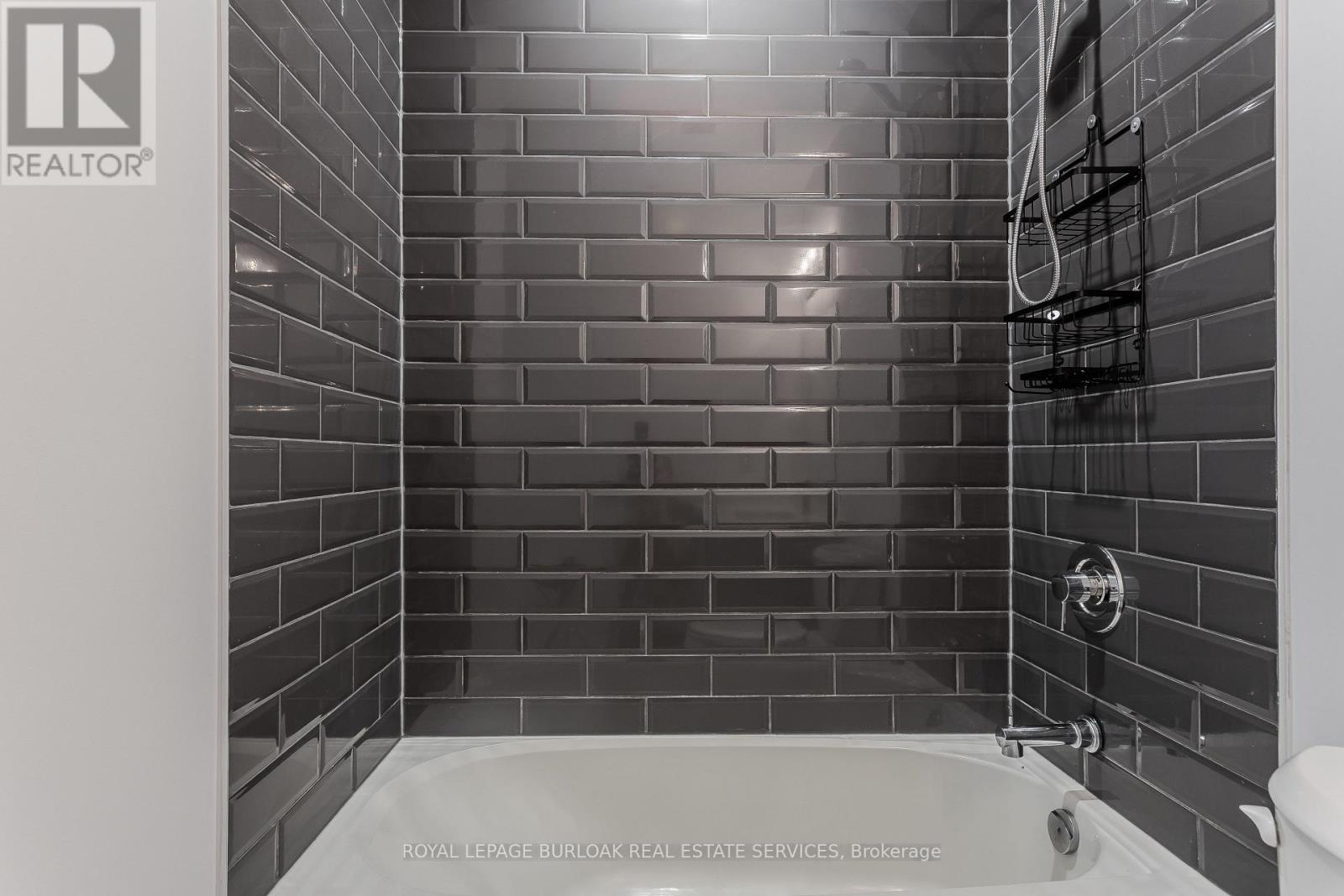 114 - 470 Dundas Street, Hamilton, Ontario  L8B 2A6 - Photo 18 - X12524300