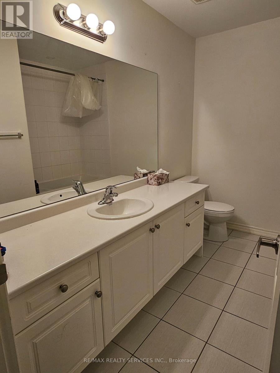 1226 Plato Drive, Fort Erie, Ontario L2A 0C7 - Photo 17 - X12524310