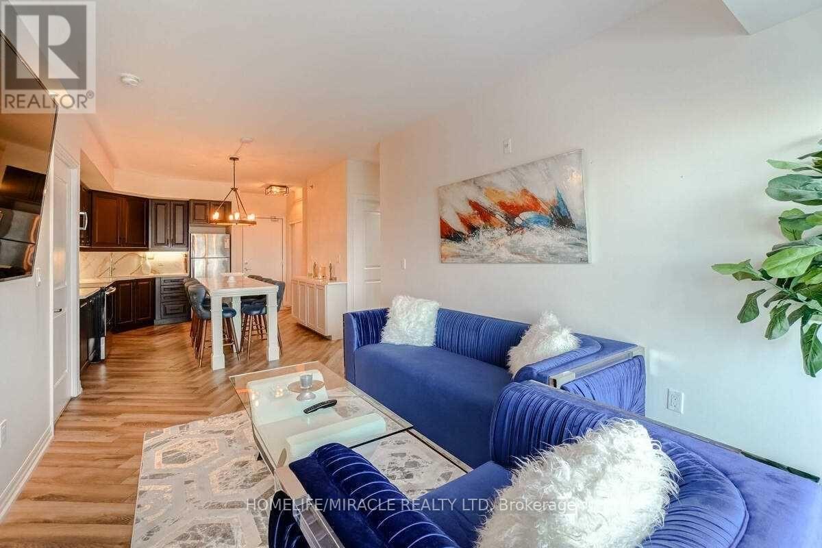 602 - 560 North Service Road, Grimsby, Ontario L3M 0G3 - Photo 14 - X12524320