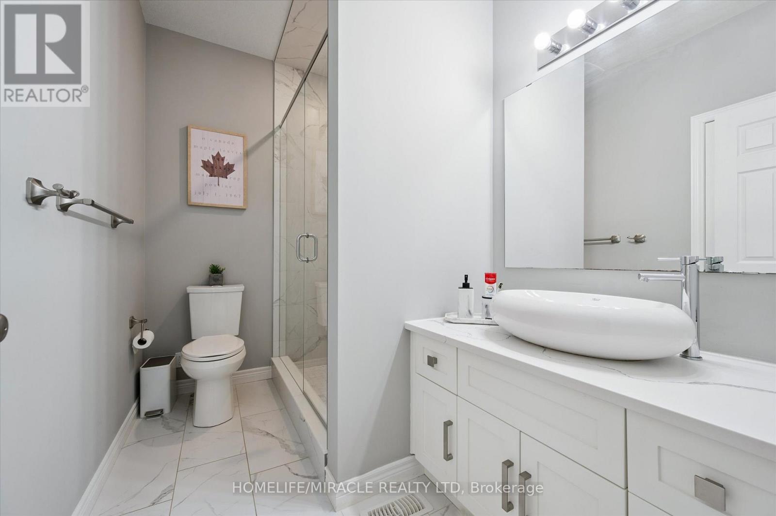 629 Florencedale Crescent W, Kitchener, Ontario  N2R 0N4 - Photo 18 - X12524324