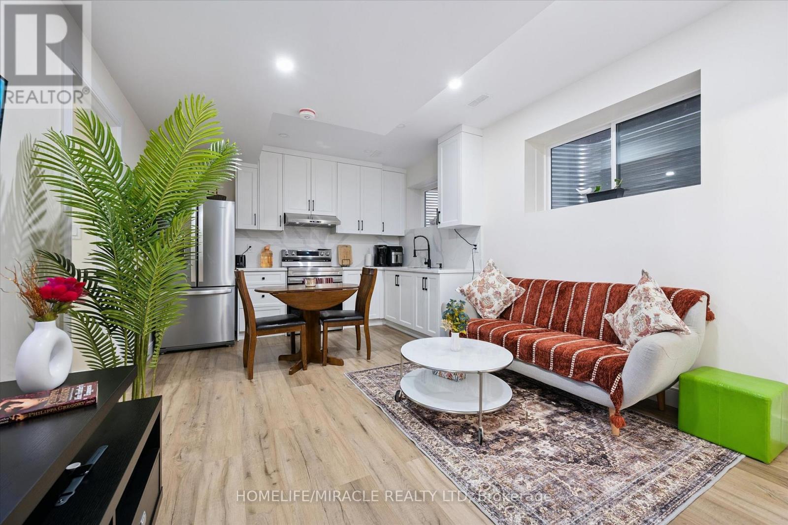 629 Florencedale Crescent W, Kitchener, Ontario  N2R 0N4 - Photo 27 - X12524324