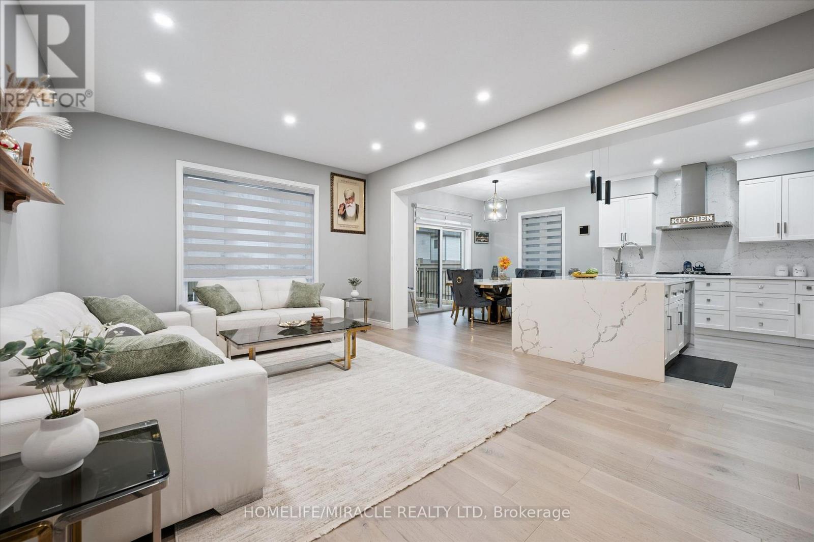 629 Florencedale Crescent W, Kitchener, Ontario  N2R 0N4 - Photo 6 - X12524324