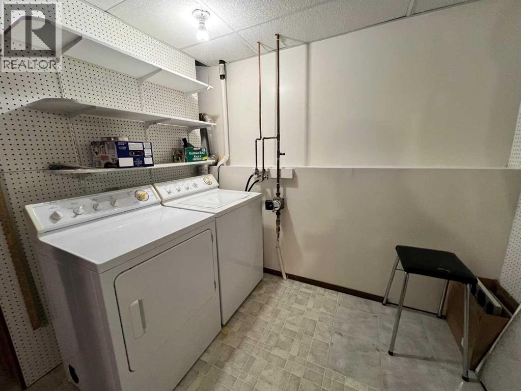 5417 52 Street, Camrose, Alberta  T4V 3C7 - Photo 15 - A2262799