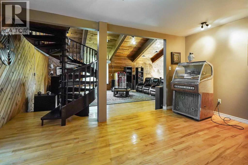 121s 100w, Raymond, Alberta  T0K 2S0 - Photo 24 - A2262466