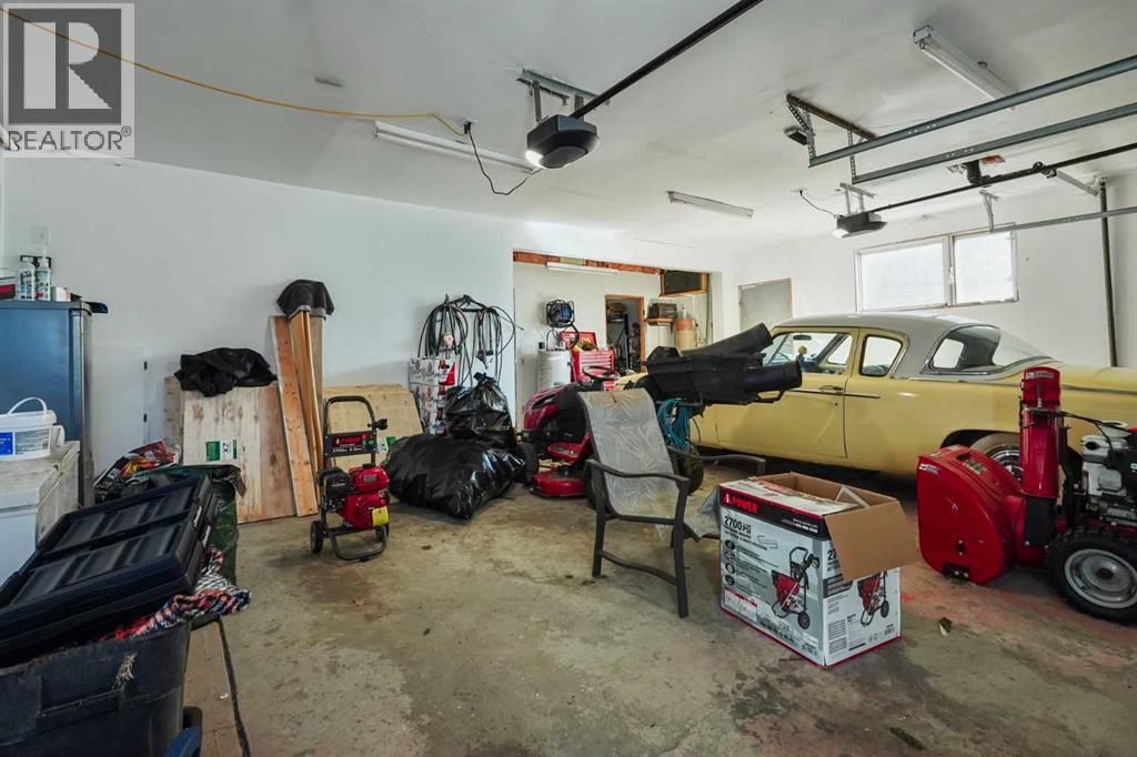 121s 100w, Raymond, Alberta  T0K 2S0 - Photo 30 - A2262466