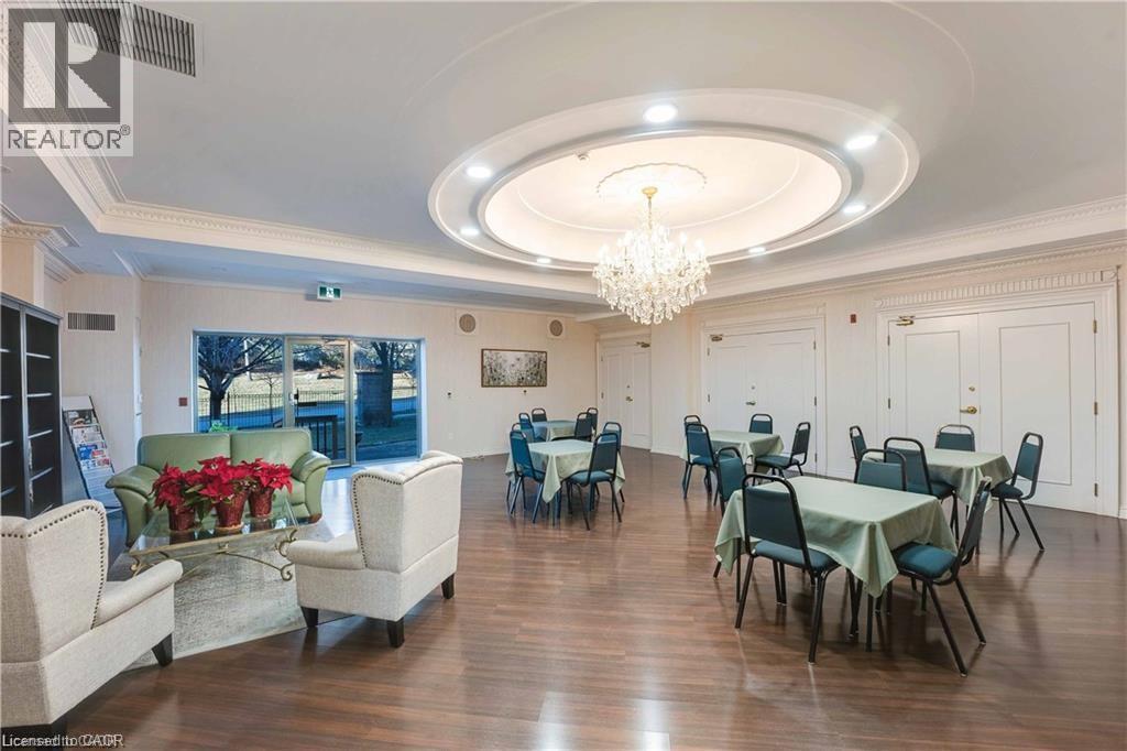 2075 Amherst Heights Drive Unit# 215, Burlington, Ontario  L7P 5B8 - Photo 14 - 40773902