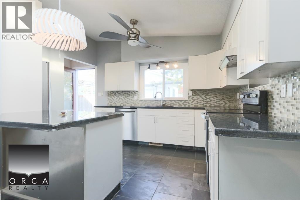 1932 Jones Avenue, North Vancouver, British Columbia  V7M 2W5 - Photo 5 - R3065858