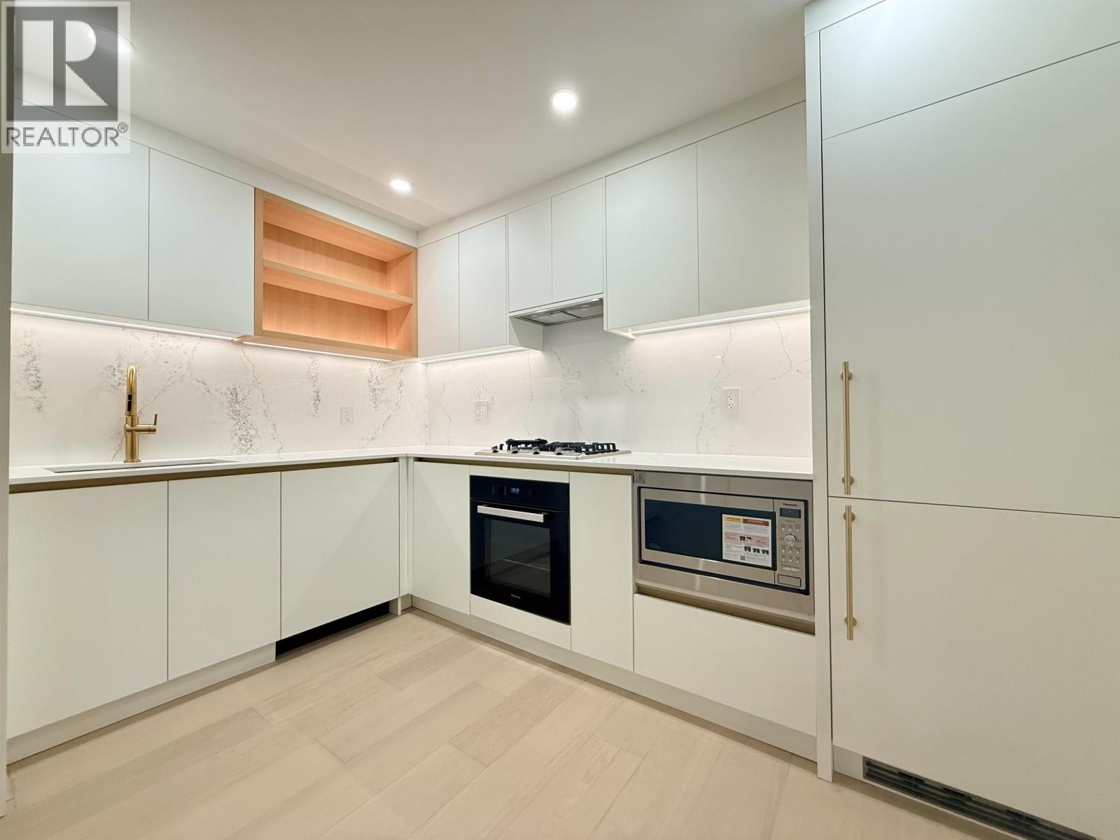 101 918 W 32 Nd Avenue, Vancouver, British Columbia  V5Z 2K6 - Photo 4 - R3065870