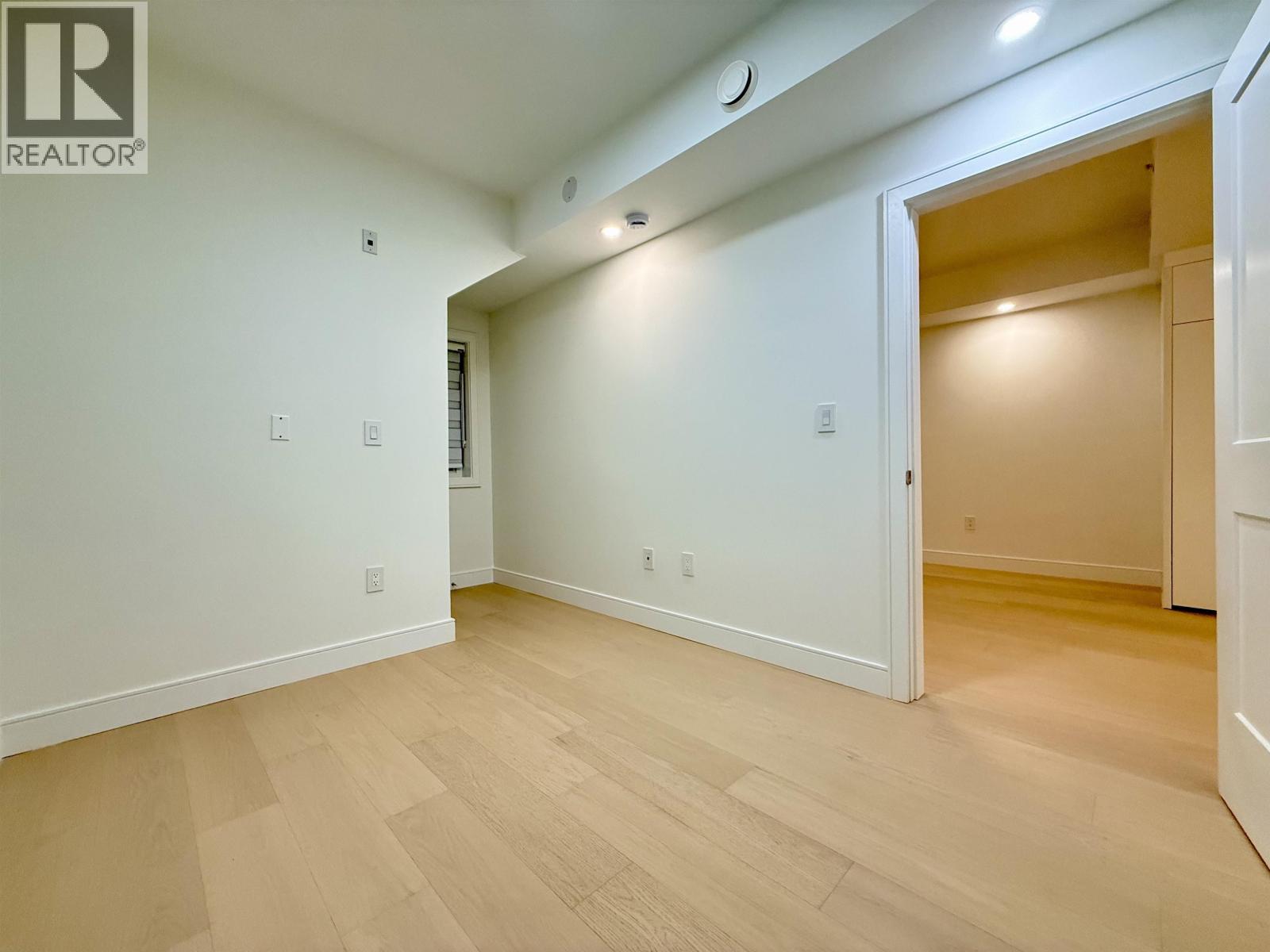 101 918 W 32 Nd Avenue, Vancouver, British Columbia  V5Z 2K6 - Photo 7 - R3065870