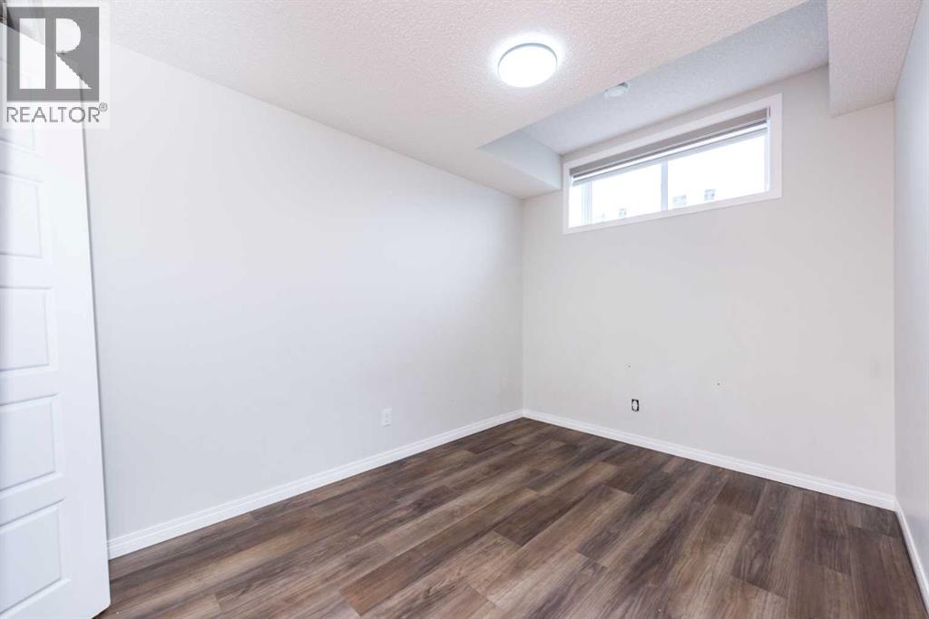 138 Legacy Reach Common Se, Calgary, Alberta  T2X 4G9 - Photo 34 - A2261844
