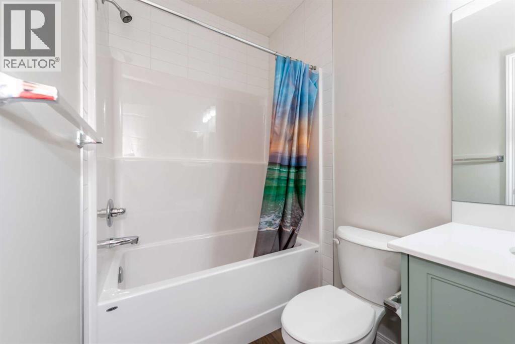 138 Legacy Reach Common Se, Calgary, Alberta  T2X 4G9 - Photo 37 - A2261844