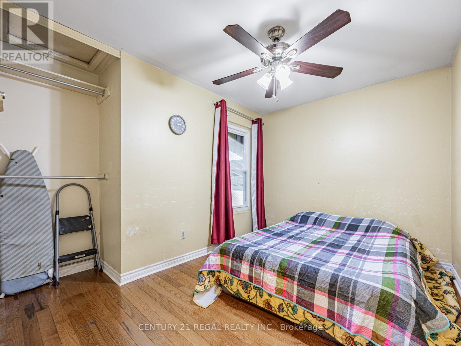 335 Burrows Hall Boulevard, Toronto, Ontario M1B 1H6 - Photo 21 - E12369984