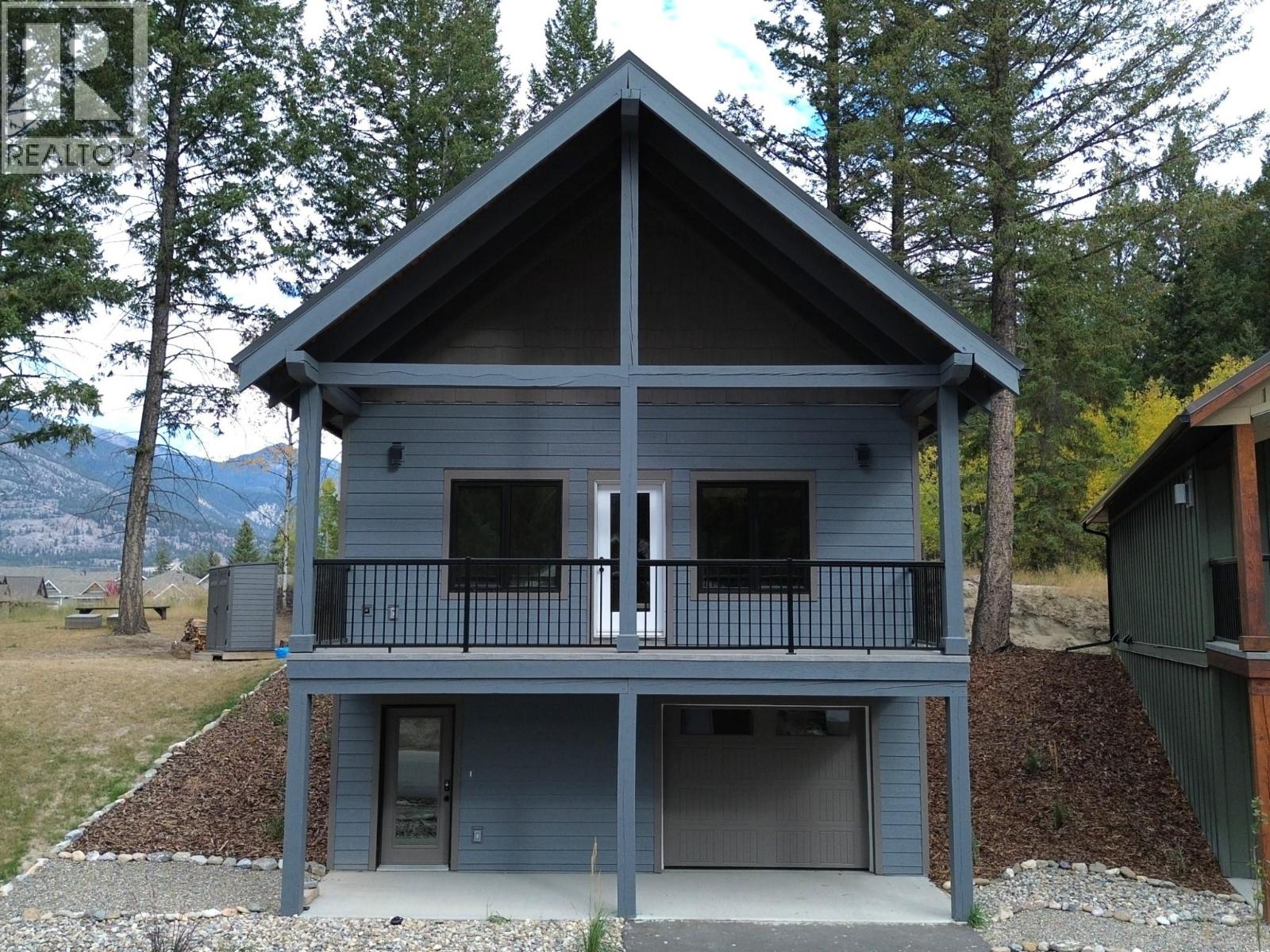 1938 Foxwood Trail Unit# 2, windermere, British Columbia