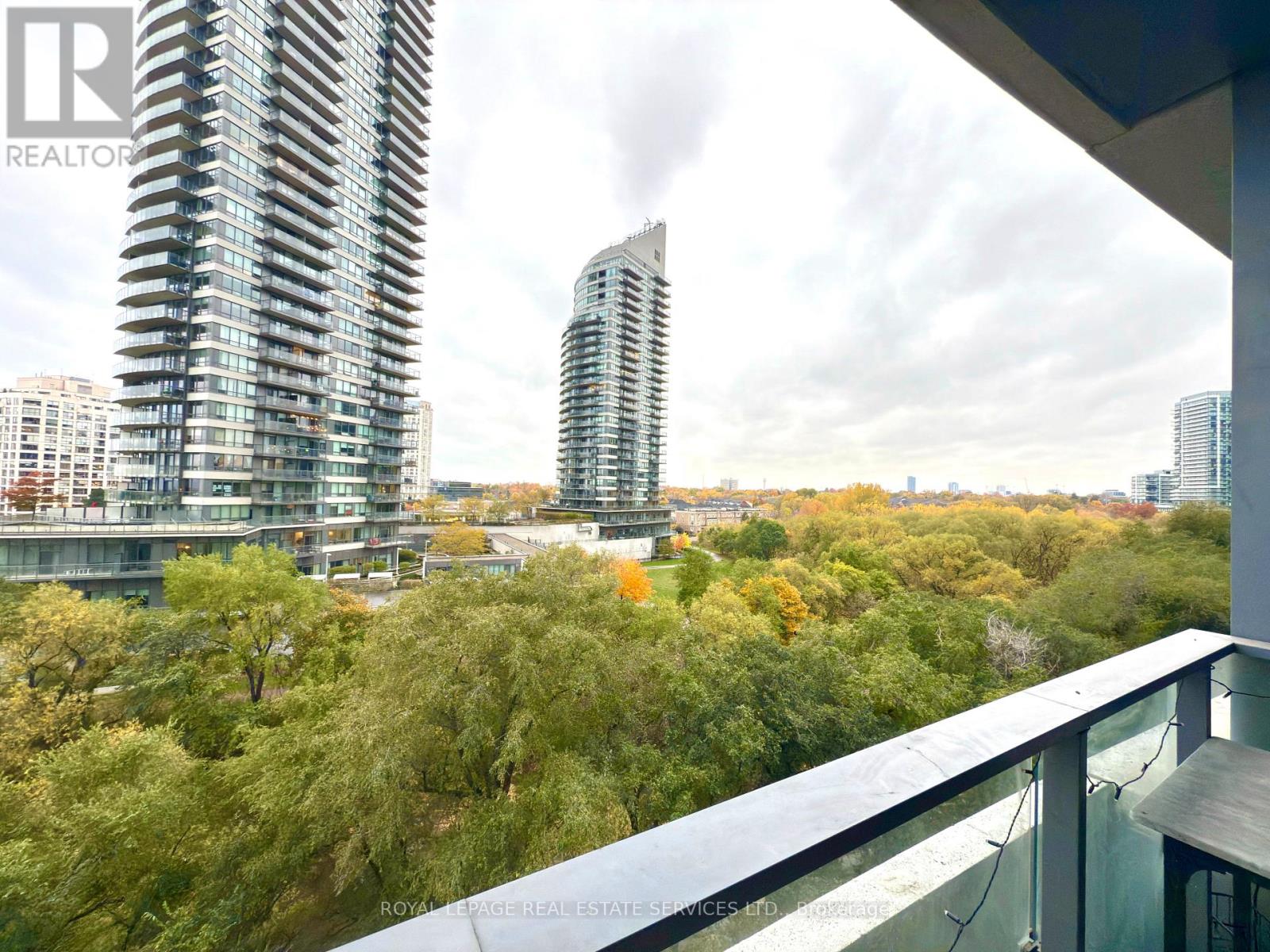 804 - 2212 Lake Shore Boulevard W, Toronto, Ontario  M8V 0V2 - Photo 15 - W12479524