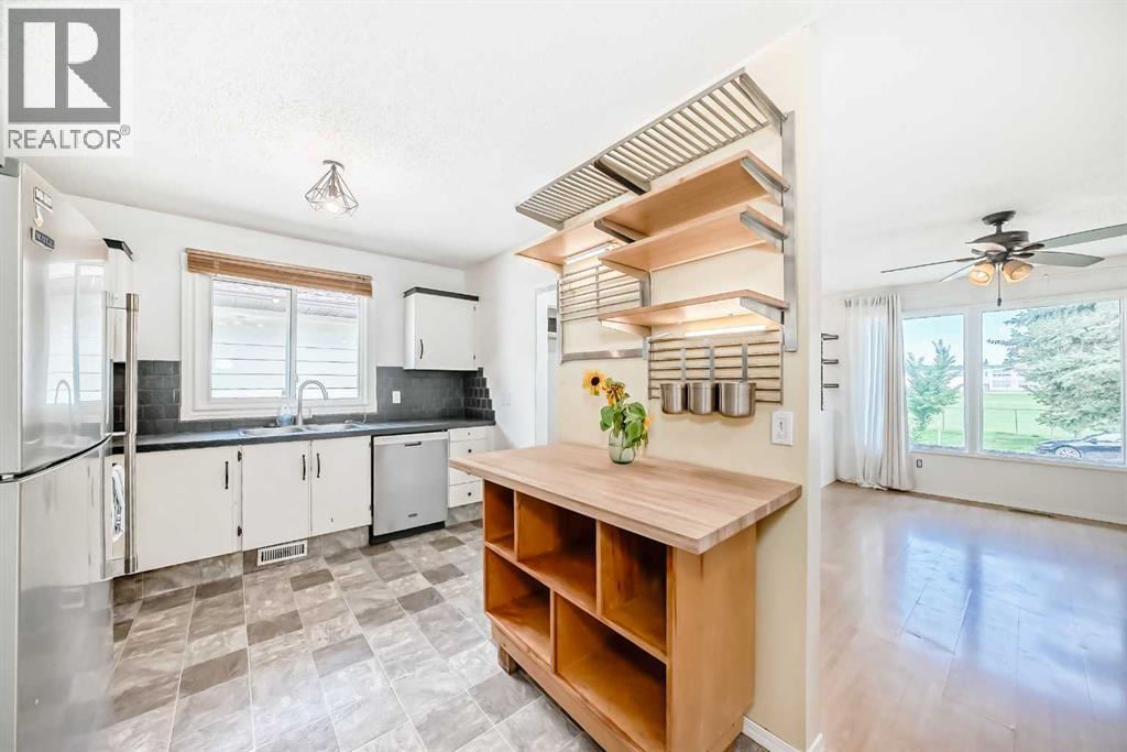 Property at 8627 34 Avenue NW image 5