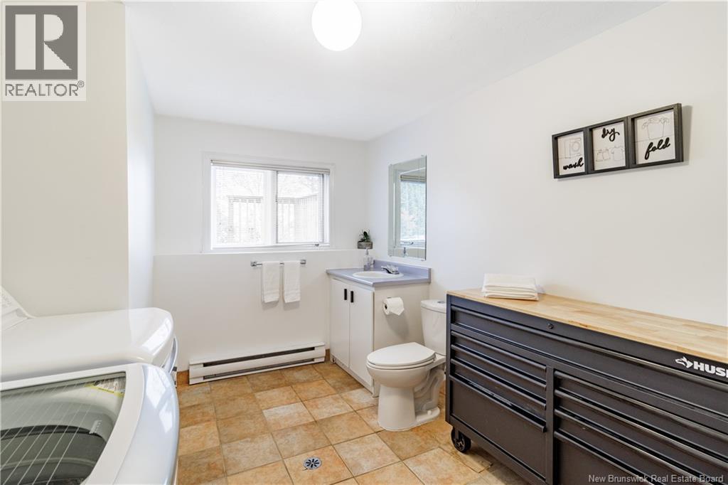 27 Stoneybrook Crescent, Fredericton, New Brunswick  E3B 6Y2 - Photo 37 - NB129828