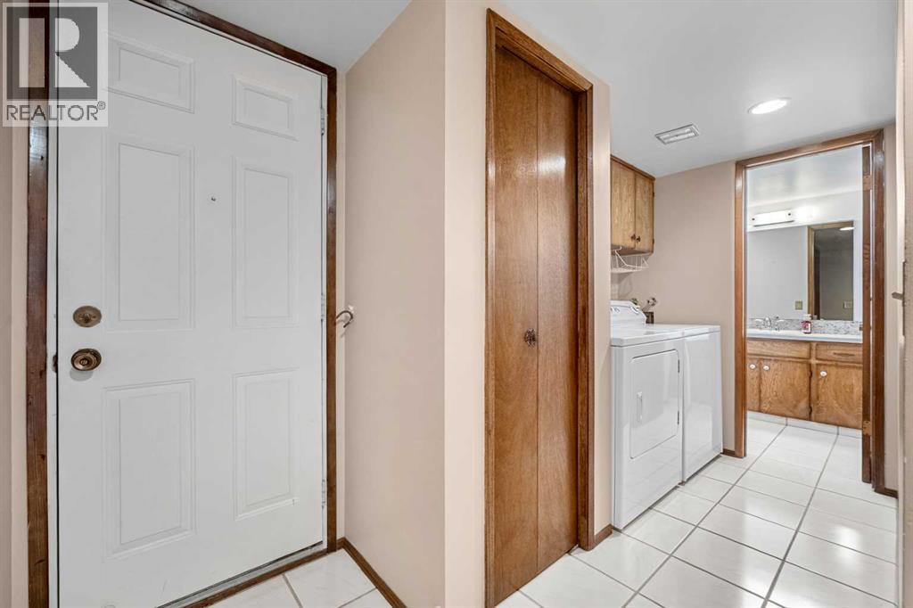 344 Parkland Way Se, Calgary, Alberta  T2J 4L2 - Photo 21 - A2258580