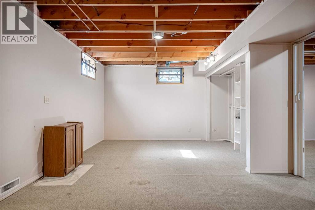 344 Parkland Way Se, Calgary, Alberta  T2J 4L2 - Photo 39 - A2258580