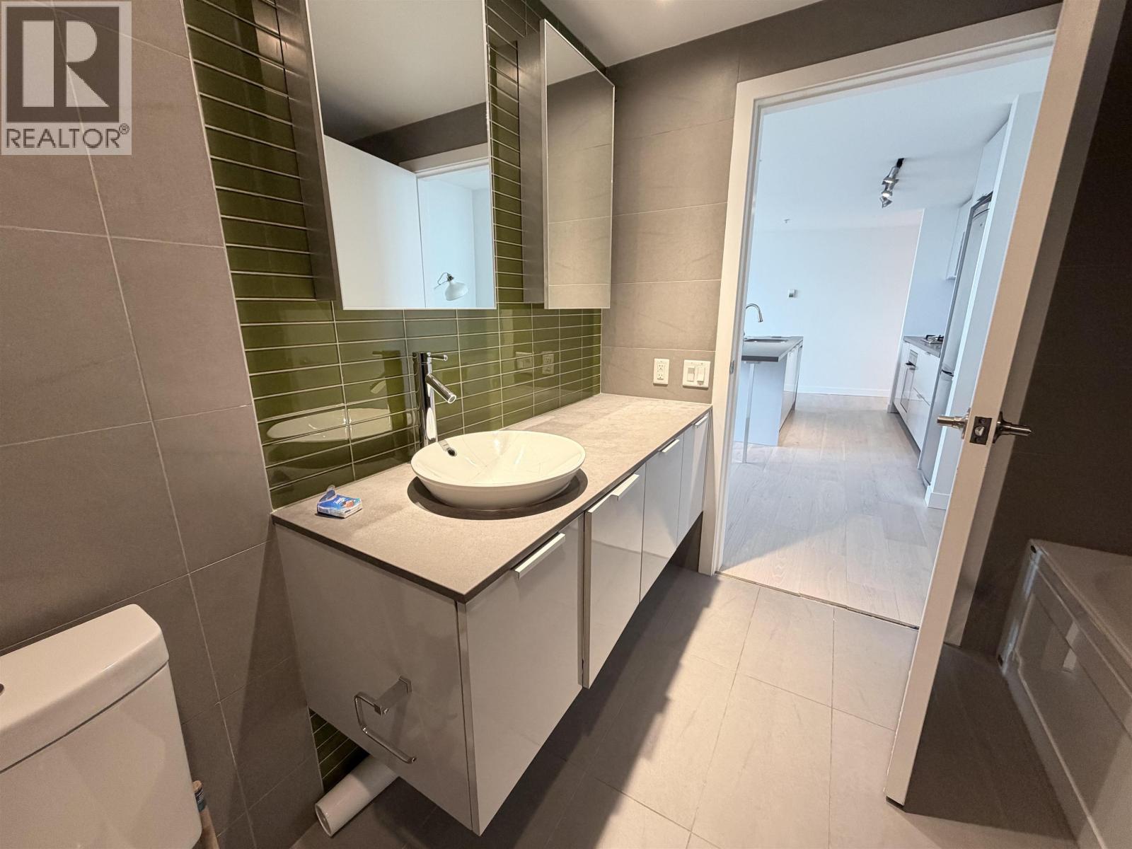 25xx 108 W Cordova Street, Vancouver, British Columbia V6B 0G5 - Photo 3 - R3058475