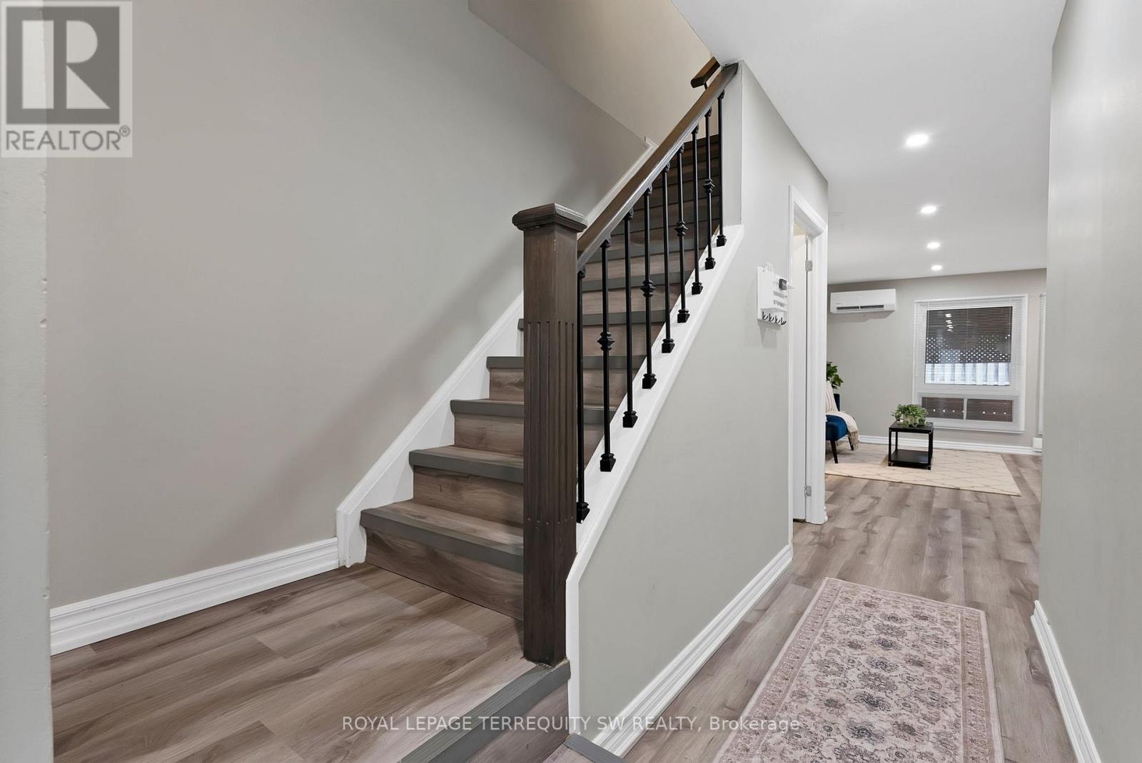 158 Woody Vine Way, Toronto, Ontario M2J 4H6 - Photo 15 - C12524364