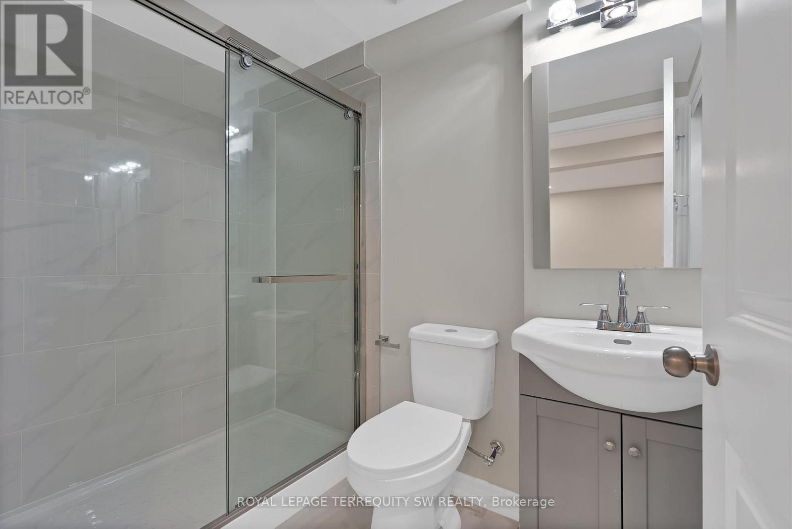 158 Woody Vine Way, Toronto, Ontario M2J 4H6 - Photo 29 - C12524364