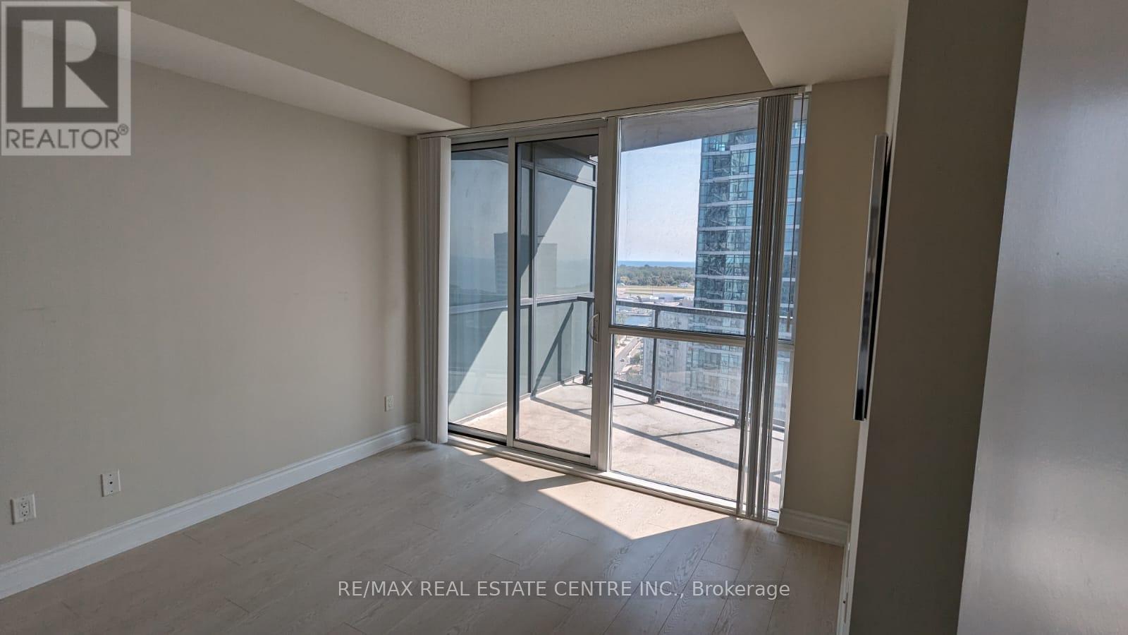 2311 - 20 Bruyeres Mews, Toronto, Ontario M5V 0G8 - Photo 8 - C12524372