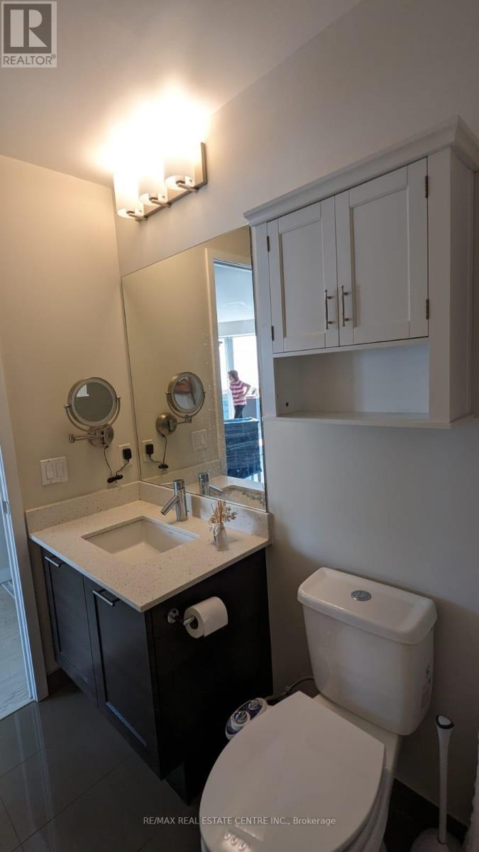 2311 - 20 Bruyeres Mews, Toronto, Ontario M5V 0G8 - Photo 9 - C12524372