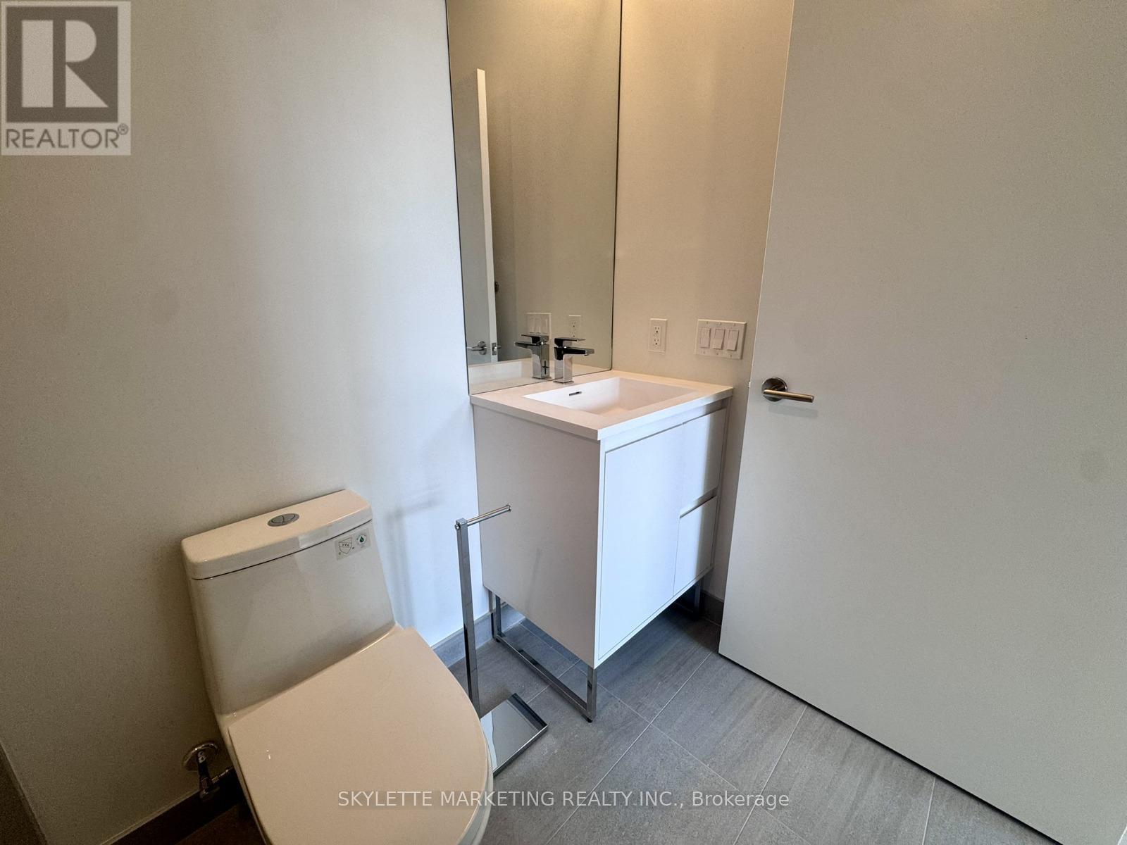 118 - 1 Kyle Lowry Road, Toronto, Ontario  M3C 0S6 - Photo 13 - C12524388