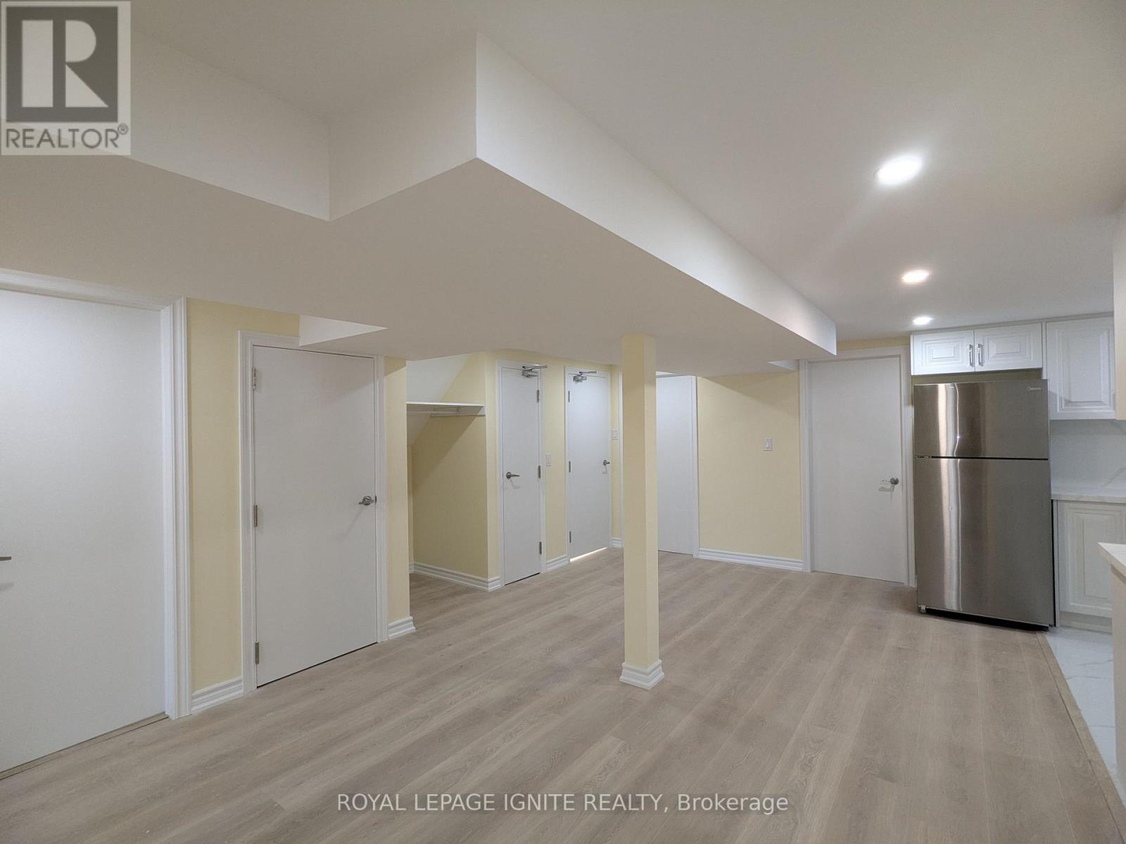 Bsmnt - 15 Beacham Crescent, Toronto, Ontario  M1T 1M9 - Photo 3 - E12524396
