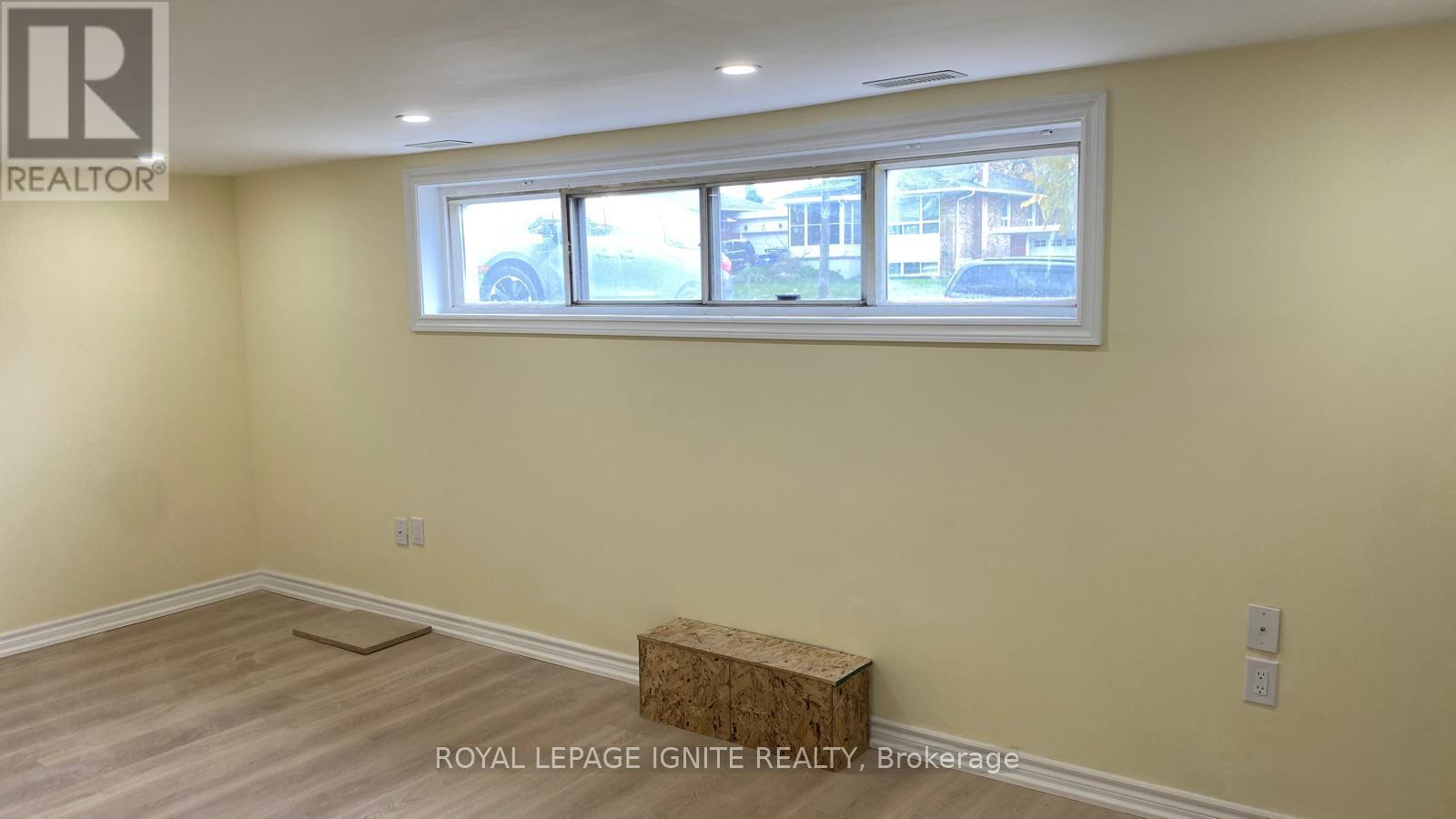 Bsmnt - 15 Beacham Crescent, Toronto, Ontario  M1T 1M9 - Photo 6 - E12524396