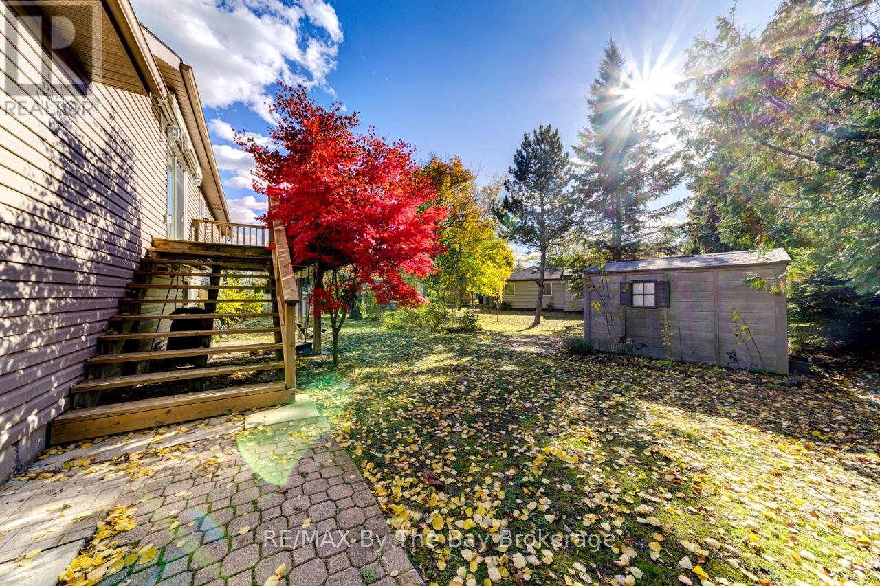 45 William Avenue, Wasaga Beach, Ontario  L9Z 2X3 - Photo 34 - S12524496