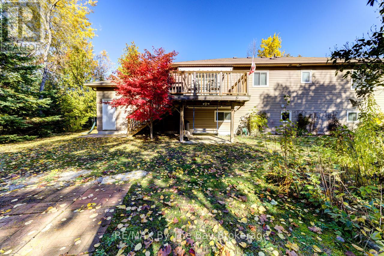 45 William Avenue, Wasaga Beach, Ontario  L9Z 2X3 - Photo 35 - S12524496