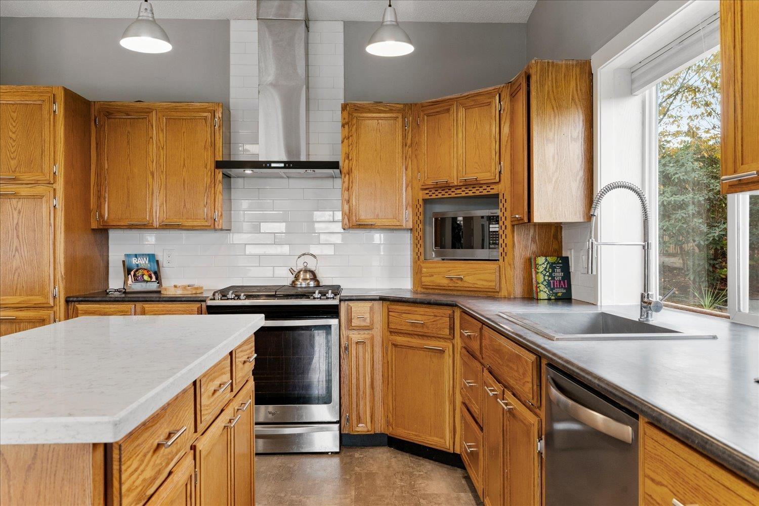 46455 Uplands Road, Promontory, Chilliwack, British Columbia V2R 4W1 - Photo 9 - R3065898