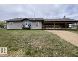 5304 53 St Andrew, Andrew, Ca