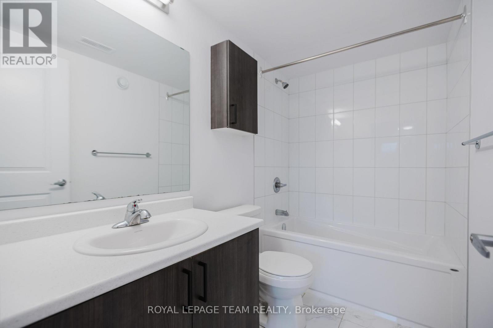 809 Silhouette Private, Ottawa, Ontario K2J 7J8 - Photo 13 - X12524460