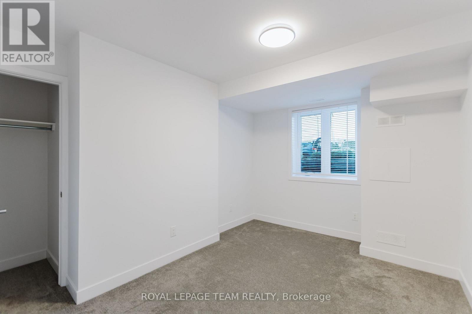 809 Silhouette Private, Ottawa, Ontario K2J 7J8 - Photo 15 - X12524460