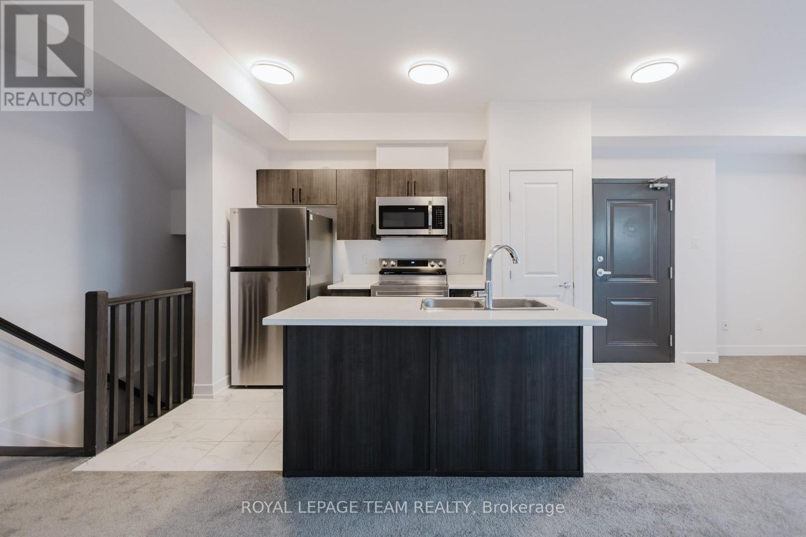 809 Silhouette Private, Ottawa, Ontario K2J 7J8 - Photo 7 - X12524460